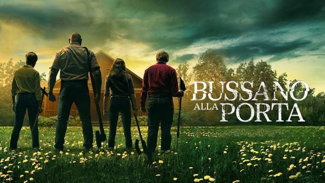 Una scena tratta dal film Bussano alla porta