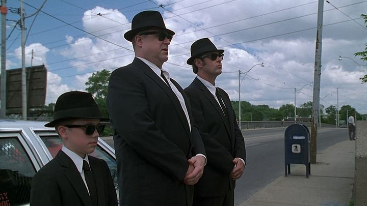 Una scena tratta dal film Blues Brothers - Il mito continua