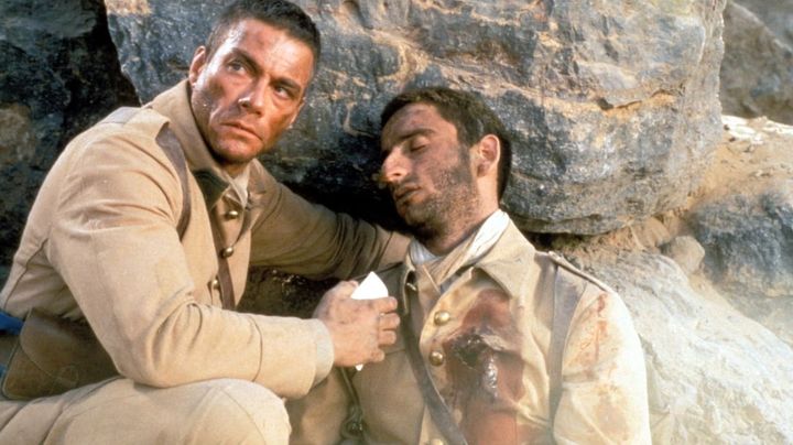 Una scena tratta dal film The Legionary - Fuga all'inferno