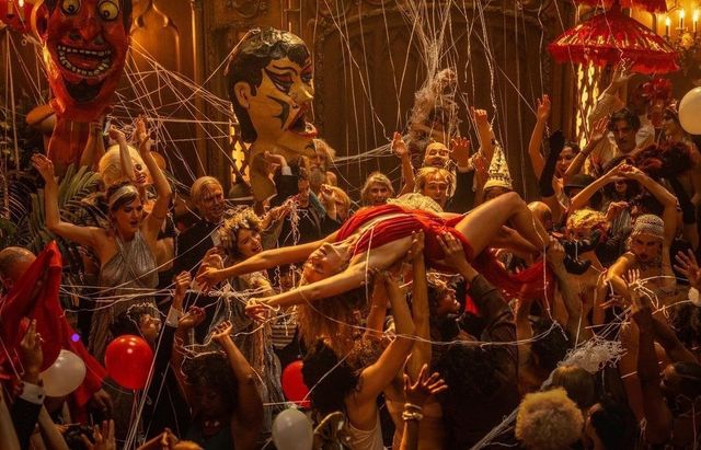 Una scena tratta dal film Babylon