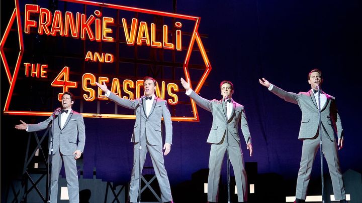 Una scena tratta dal film Jersey Boys