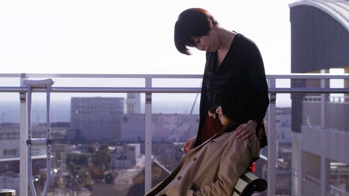 Una scena tratta dal film Happy Hour