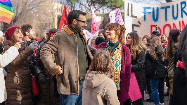 Una scena tratta dal film 2 cuori e 2 capanne