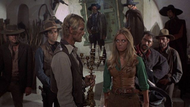 Una scena tratta dal film Arrivano Django e Sartana... è la fine