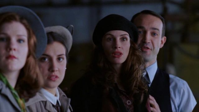 Una scena tratta dal film Mona Lisa Smile