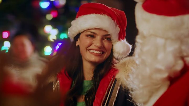 Una scena tratta dal film Destinazione Natale