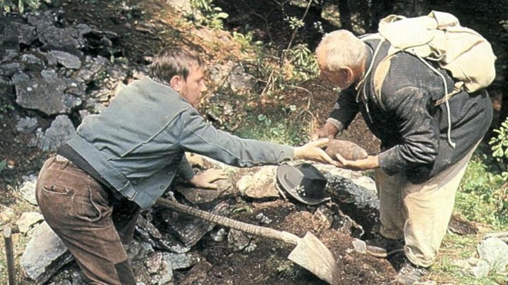 Una scena tratta dal film I recuperanti