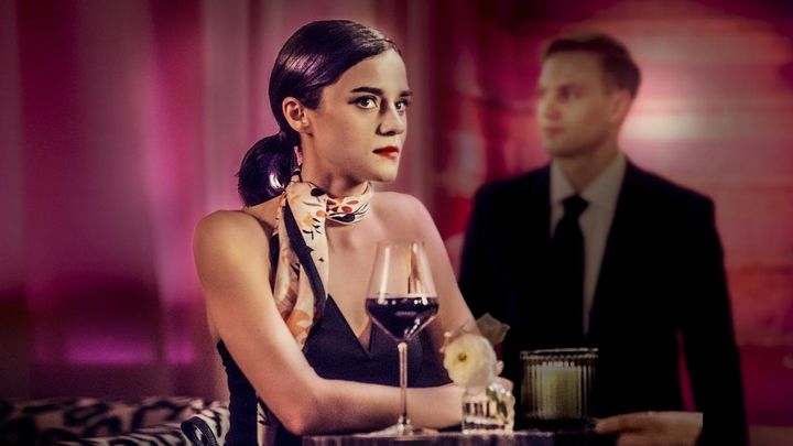 Una scena tratta dal film La donna con il rossetto rosso