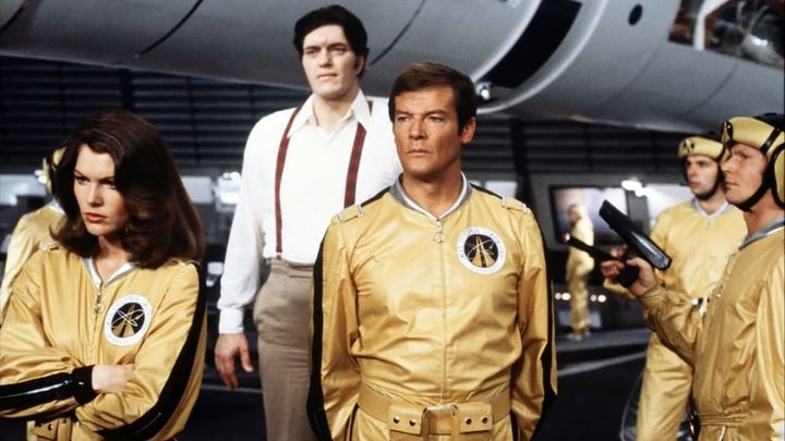 Una scena tratta dal film Moonraker - Operazione spazio