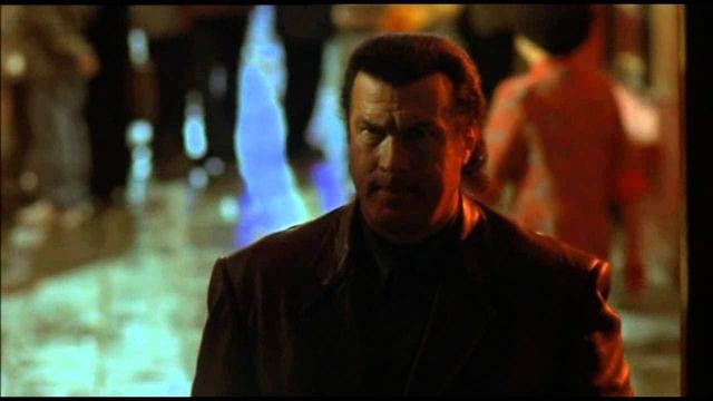 Una scena tratta dal film Il vendicatore – Out for a kill