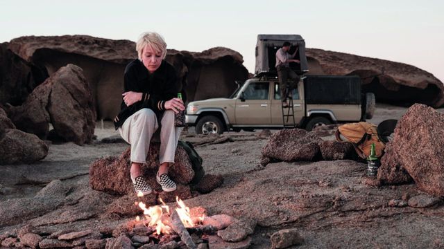 Una scena tratta dal film Amore e morte in Namibia