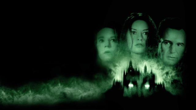 Una scena tratta dal film Haunting - Presenze