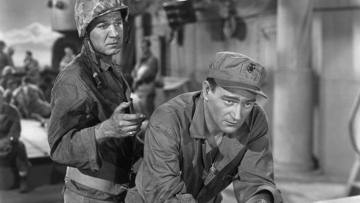 Una scena tratta dal film Iwo Jima, deserto di fuoco