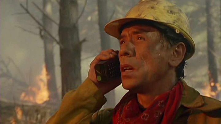 Una scena tratta dal film Inferno di fuoco