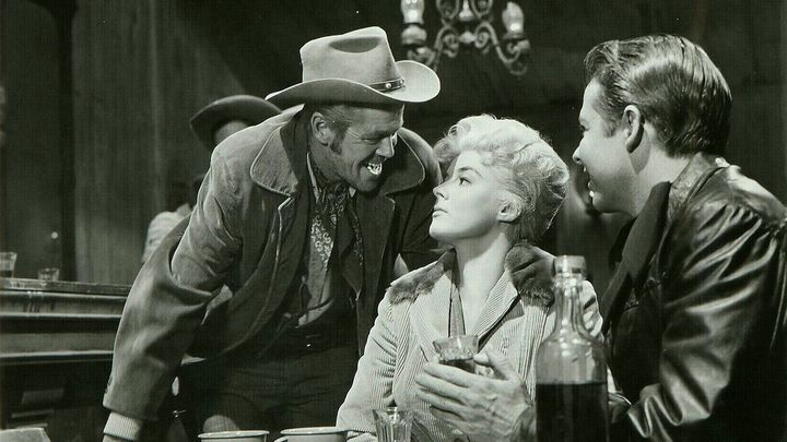 Una scena tratta dal film Passaggio di notte