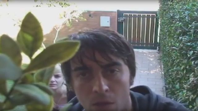 Una scena tratta dal film Circuito chiuso