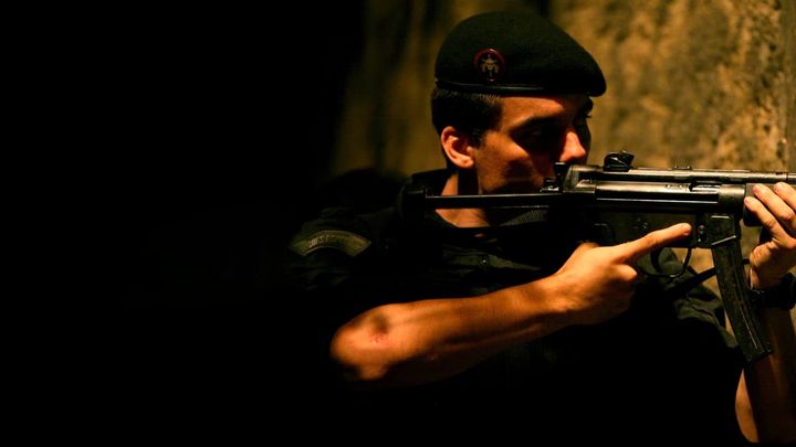 Una scena tratta dal film Tropa de elite - Gli squadroni della morte
