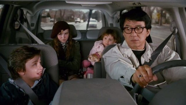 Una scena tratta dal film Operazione Spy Sitter