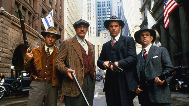 Una scena tratta dal film The Untouchables - Gli intoccabili