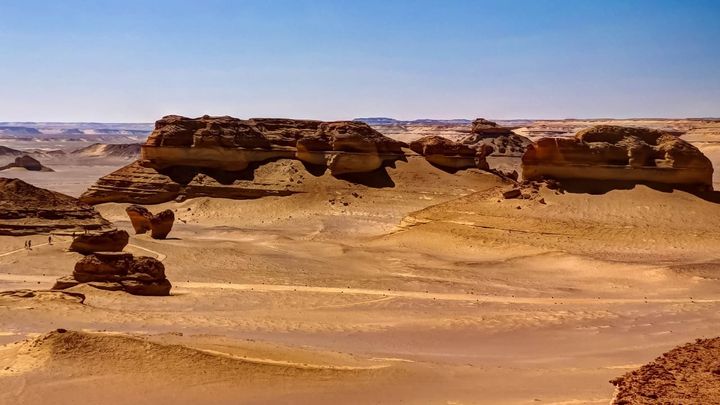 Segreti sotto la sabbia