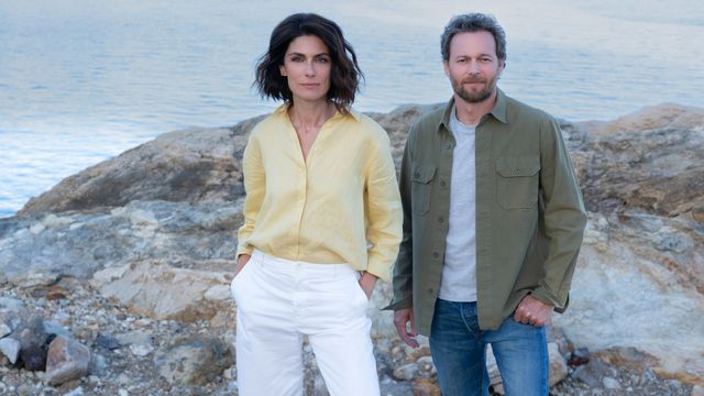 Serie Tv - Le onde del passato